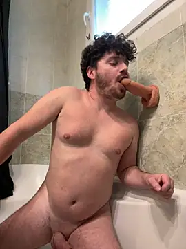 Snapshot of frenchboy9711 chatting on November 14, 2:16 pm frenchboy9711 online show from November 14, 2:16 pm