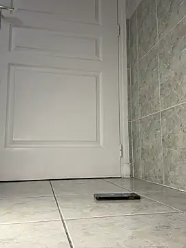 Snapshot of frenchboy9711 chatting on January 12, 9:31 pm frenchboy9711 online show from January 12, 9:31 pm