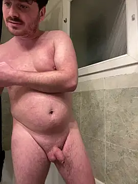 Snapshot of frenchboy9711 chatting on January 14, 1:00 am frenchboy9711 online show from January 14, 1:00 am