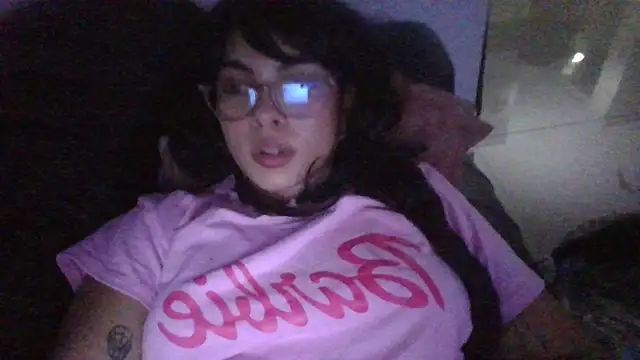 Kiri Cutee online show from February 7, 8:11 am