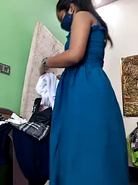 Snapshot of Ananya_34 chatting on November 19, 3:17 am Ananya 34 online show from November 19, 3:17 am