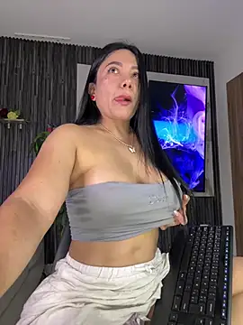 Abril10  online show from May 24, 3:39 pm