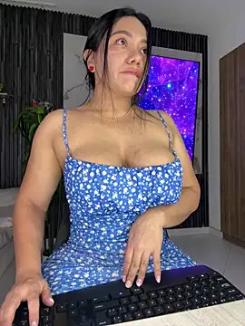 Abril10  online show from May 25, 3:18 pm