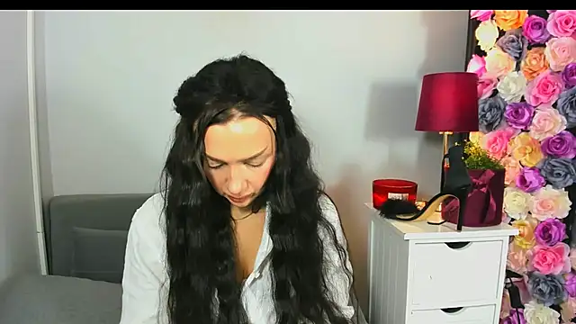 OliviaFantasy online show from January 19, 7:56 am