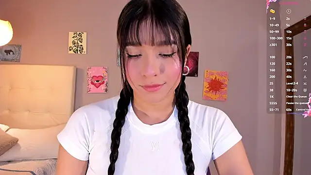 Maia W10 online show from June 5, 12:33 pm
