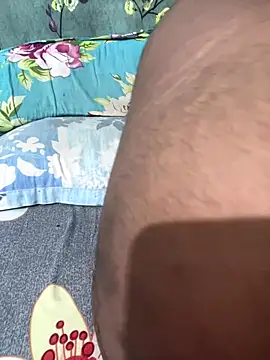 Snapshot of coco_boy12 chatting on November 29, 5:10 am coco boy12 online show from November 29, 5:10 am