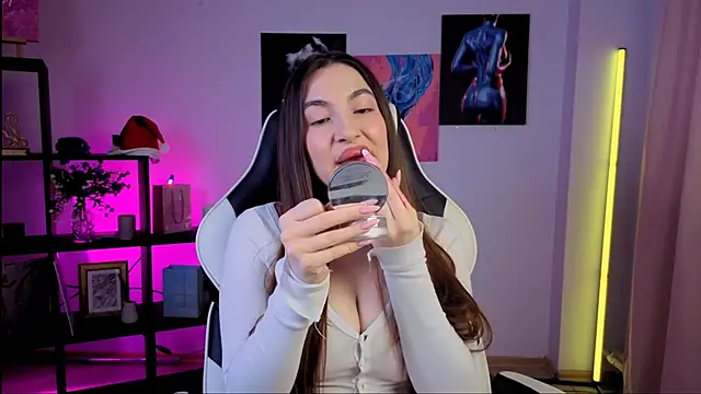 MelissaLovvv online show from January 14, 7:14 am