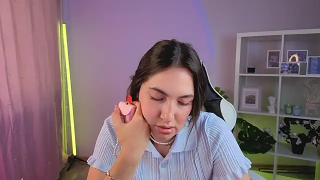 MelissaLovvv online show from July 7, 7:23 am