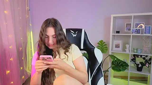 MelissaLovvv online show from July 10, 3:44 am