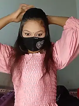 Snapshot of Nadia-2 chatting on January 7, 6:14 pm Nadia-2 online show from January 7, 6:14 pm