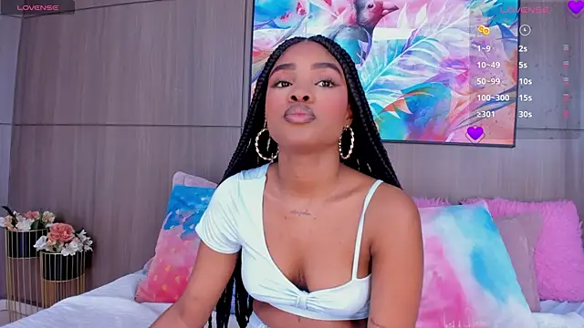 Snapshot of AriaFoster chatting on February 4, 4:15 am AriaFoster online show from February 4, 4:15 am