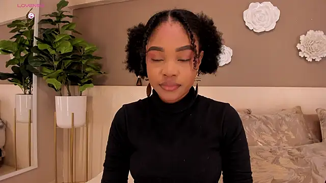 Snapshot of AriaFoster chatting on November 11, 4:12 am AriaFoster online show from November 11, 4:12 am