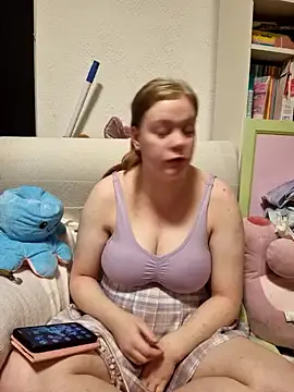 rose bunny online show from January 7, 9:57 pm