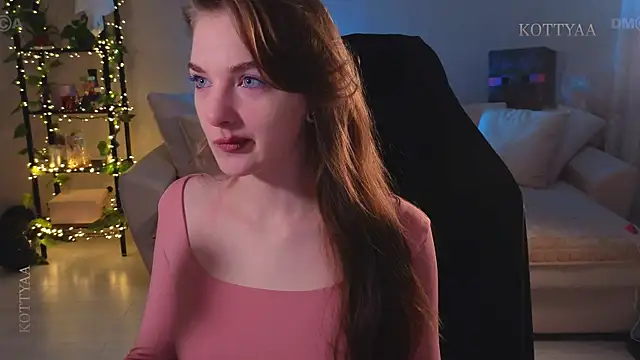 Snapshot of -Kottyaa- chatting on November 6, 7:48 pm -Kottyaa- online show from November 6, 7:48 pm