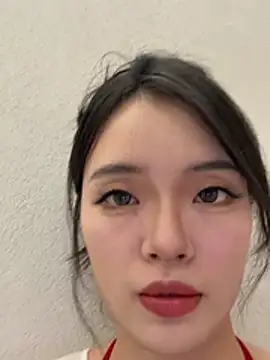 Snapshot of Fairy-HF chatting on February 11, 1:16 pm Fairy-HF online show from February 11, 1:16 pm