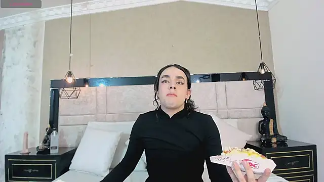 JustinePerry online show from February 24, 4:32 am