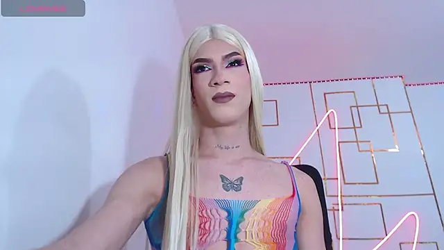 Snapshot of khalany_hadid chatting on December 14, 4:45 am khalany hadid online show from December 14, 4:45 am