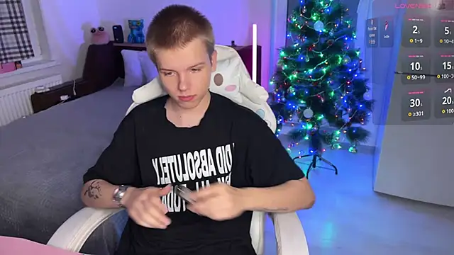 Snapshot of metratok chatting on December 15, 1:37 pm metratok online show from December 15, 1:37 pm