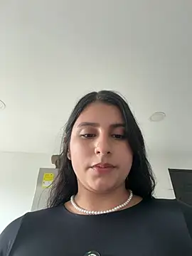 Luu Princess online show from August 1, 7:46 pm