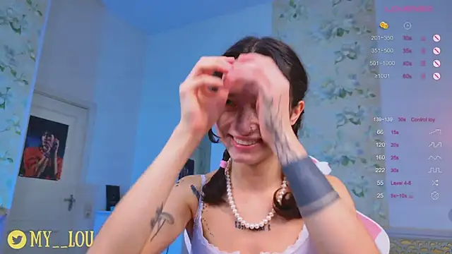 Snapshot of MyLou_ chatting on October 4, 3:10 pm MyLou online show from October 4, 3:10 pm