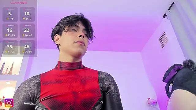 Snapshot of teemotwink chatting on February 27, 9:36 pm teemotwink online show from February 27, 9:36 pm