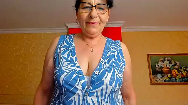 Snapshot of sweetangell69_ chatting on June 13, 3:48 am sweetangell69 online show from June 13, 3:48 am