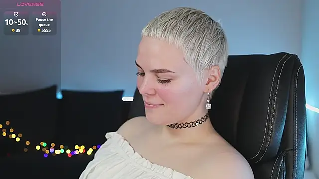 LikaBerry1 online show from February 6, 12:16 pm