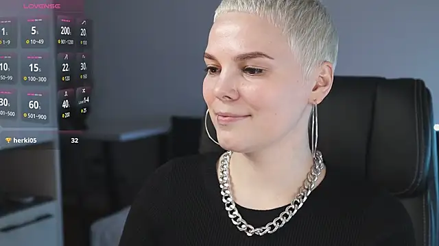 LikaBerry1 online show from February 17, 8:58 pm