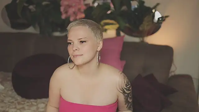 LikaBerry1 online show from October 20, 2:34 am