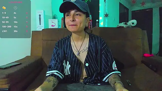 Snapshot of ZuryRamirez_ chatting on December 12, 9:26 pm ZuryRamirez  online show from December 12, 9:26 pm