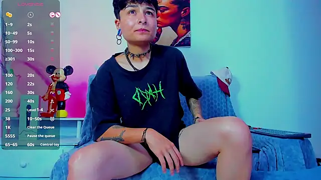Snapshot of ZuryRamirez_ chatting on January 20, 6:53 pm ZuryRamirez  online show from January 20, 6:53 pm