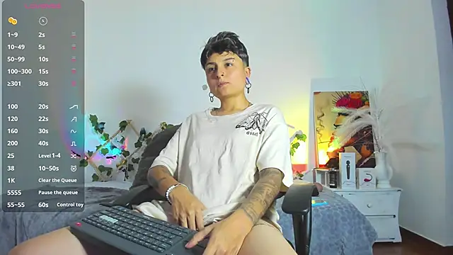 Snapshot of ZuryRamirez_ chatting on March 7, 8:00 pm ZuryRamirez  online show from March 7, 8:00 pm
