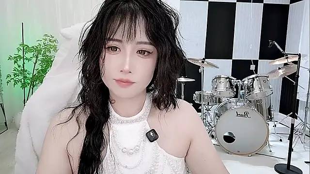 Vaness-a online show from October 14, 8:09 pm