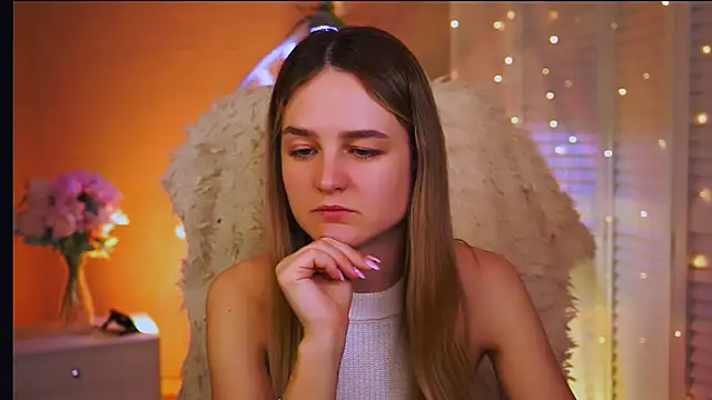 Snapshot of DeboraLarson chatting on February 23, 3:37 am DeboraLarson online show from February 23, 3:37 am