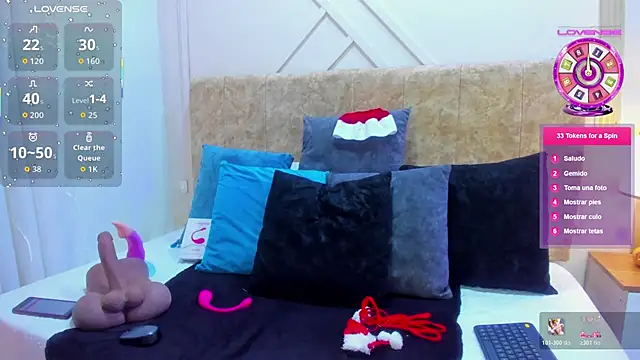 ashley  foxx  online show from November 15, 1:51 pm