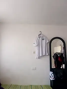 ashley  foxx  online show from January 9, 12:41 pm