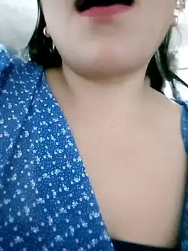 Kasandra02 online show from December 21, 5:25 am