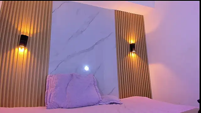 Snapshot of miss_Ari chatting on October 31, 7:26 pm miss Ari online show from October 31, 7:26 pm