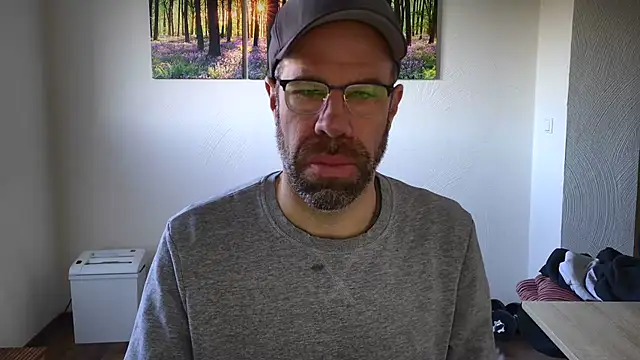 Snapshot of Harry_Boldt chatting on November 6, 7:53 am Harry Boldt online show from November 6, 7:53 am