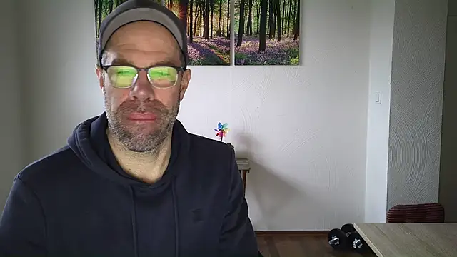 Snapshot of Harry_Boldt chatting on November 14, 7:40 am Harry Boldt online show from November 14, 7:40 am