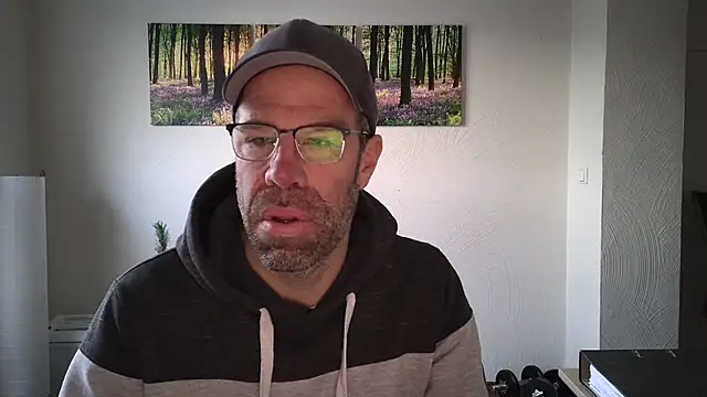 Snapshot of Harry_Boldt chatting on November 27, 7:21 am Harry Boldt online show from November 27, 7:21 am