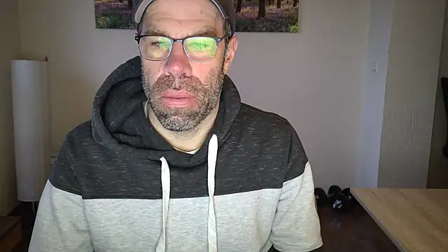 Snapshot of Harry_Boldt chatting on November 28, 7:11 am Harry Boldt online show from November 28, 7:11 am