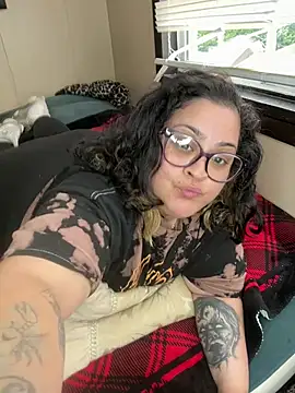 Snapshot of tillymarie34 chatting on July 5, 10:50 pm tillymarie34 online show from July 5, 10:50 pm