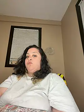 Snapshot of tillymarie34 chatting on July 21, 3:53 am tillymarie34 online show from July 21, 3:53 am
