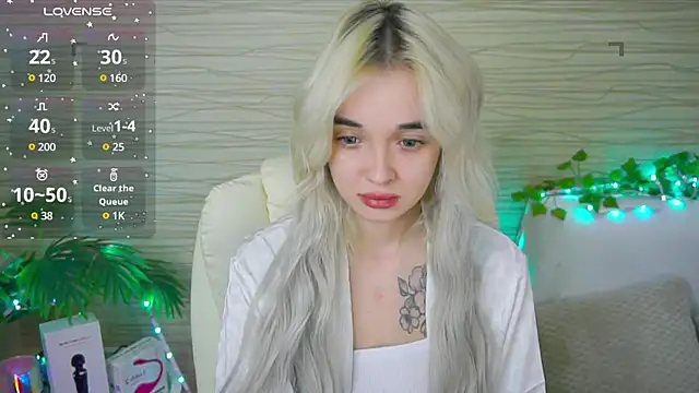 Ashley S online show from February 26, 11:04 pm