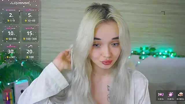 Ashley S online show from March 7, 2:25 am