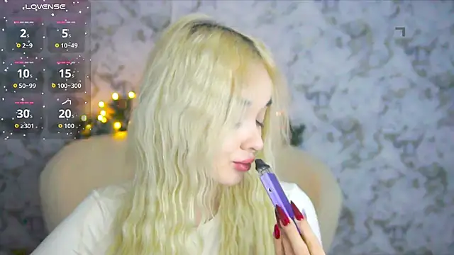 Ashley S online show from December 21, 11:01 pm