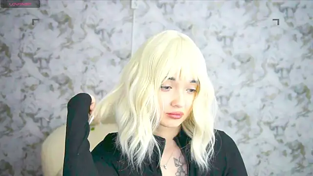 Ashley S online show from June 8, 1:28 am