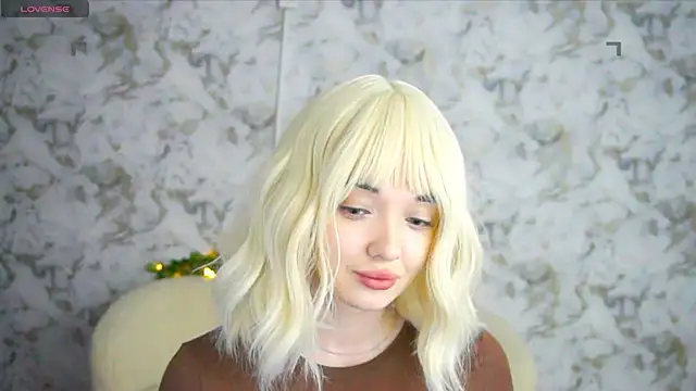 Ashley S online show from June 19, 10:13 pm