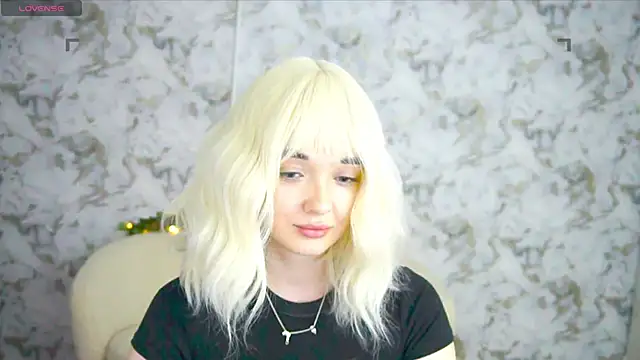 Ashley S online show from June 22, 3:25 am